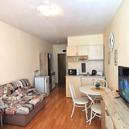 Private Studio-apartment Gerber 2 *